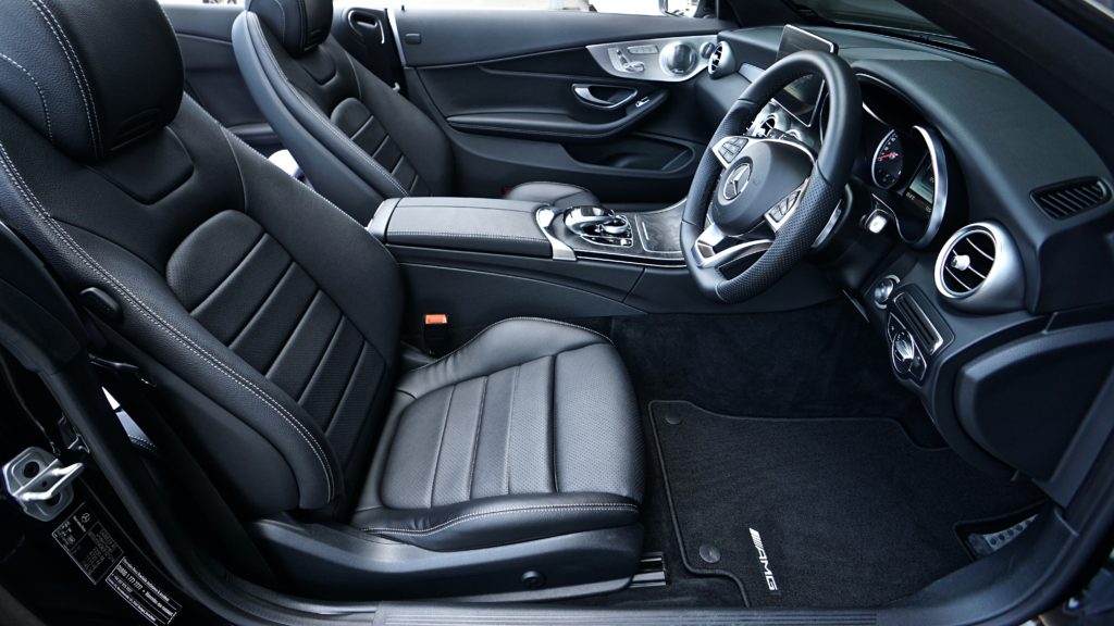 The Ultimate Guide to Finding the Best Car Detailing Near Me 1 interior-detail